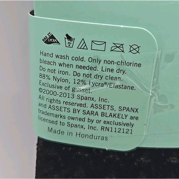 2 Pair Of Spanx Assets Shaping Tights Black Textured Wishbone Size 4 NWT - Picture 4 of 6